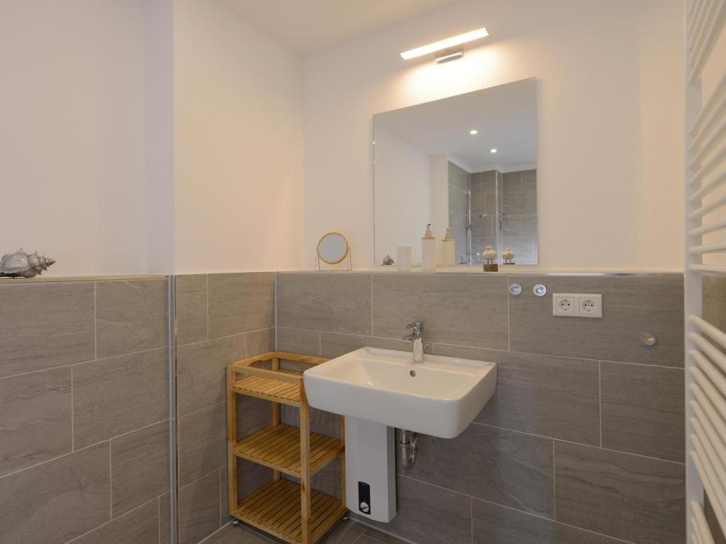 Meerblickzimmer Ohlerich Speicher Appartement 13 Wißmar エクステリア 写真